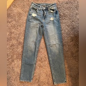 American Eagle mom jeans
